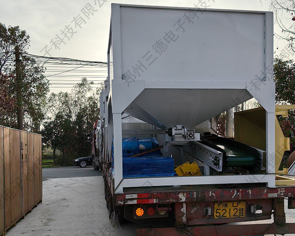 �ͻ�����