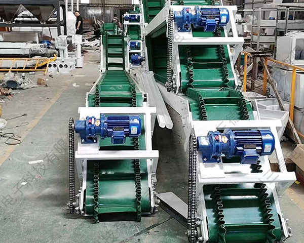 �ͻ�����